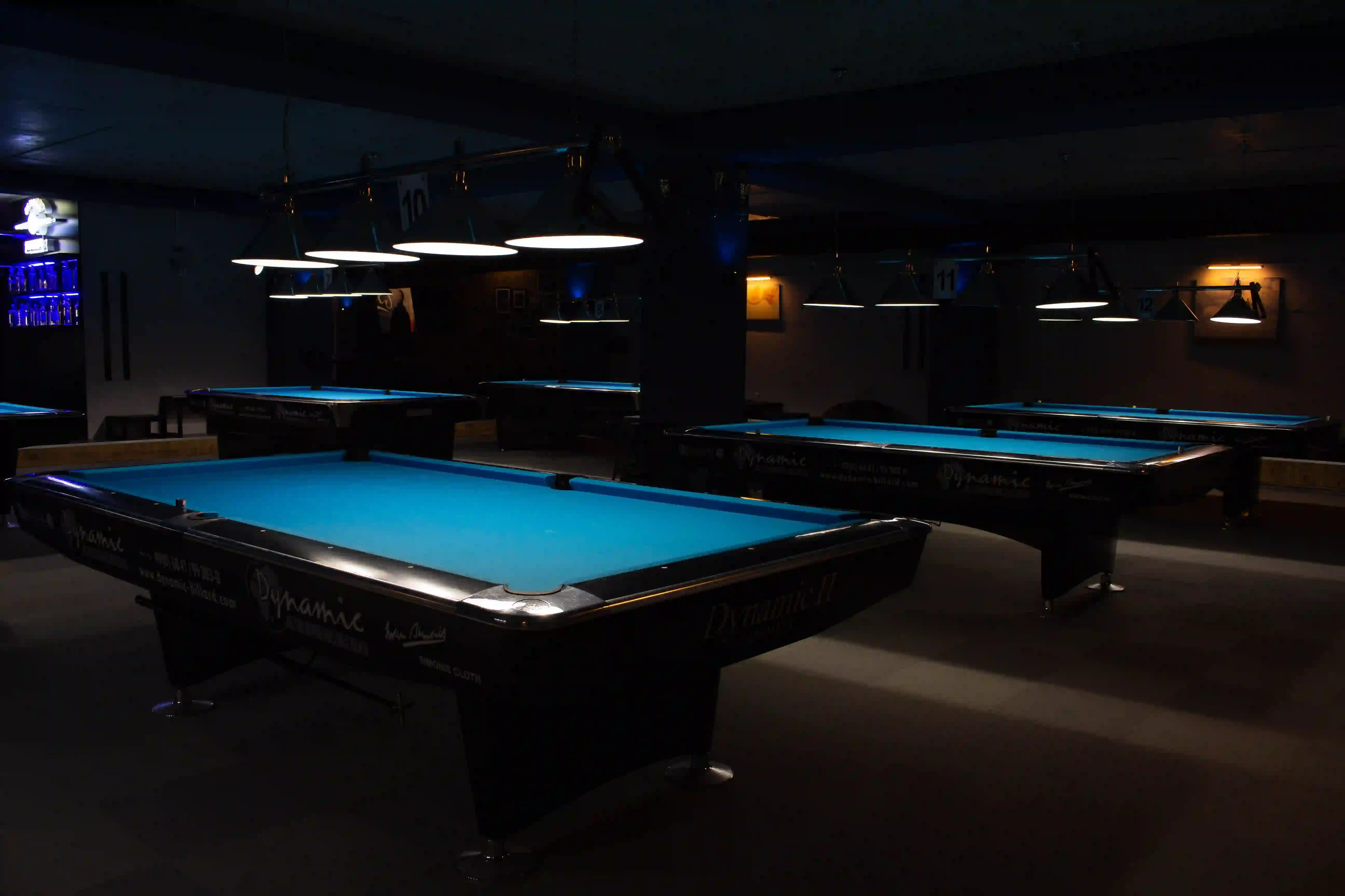 Pool table